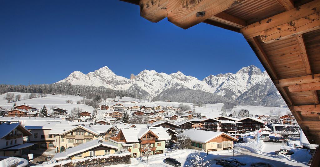 Pension Pinzgauer Hof Maria Alm am Steinernen Meer Exterior photo